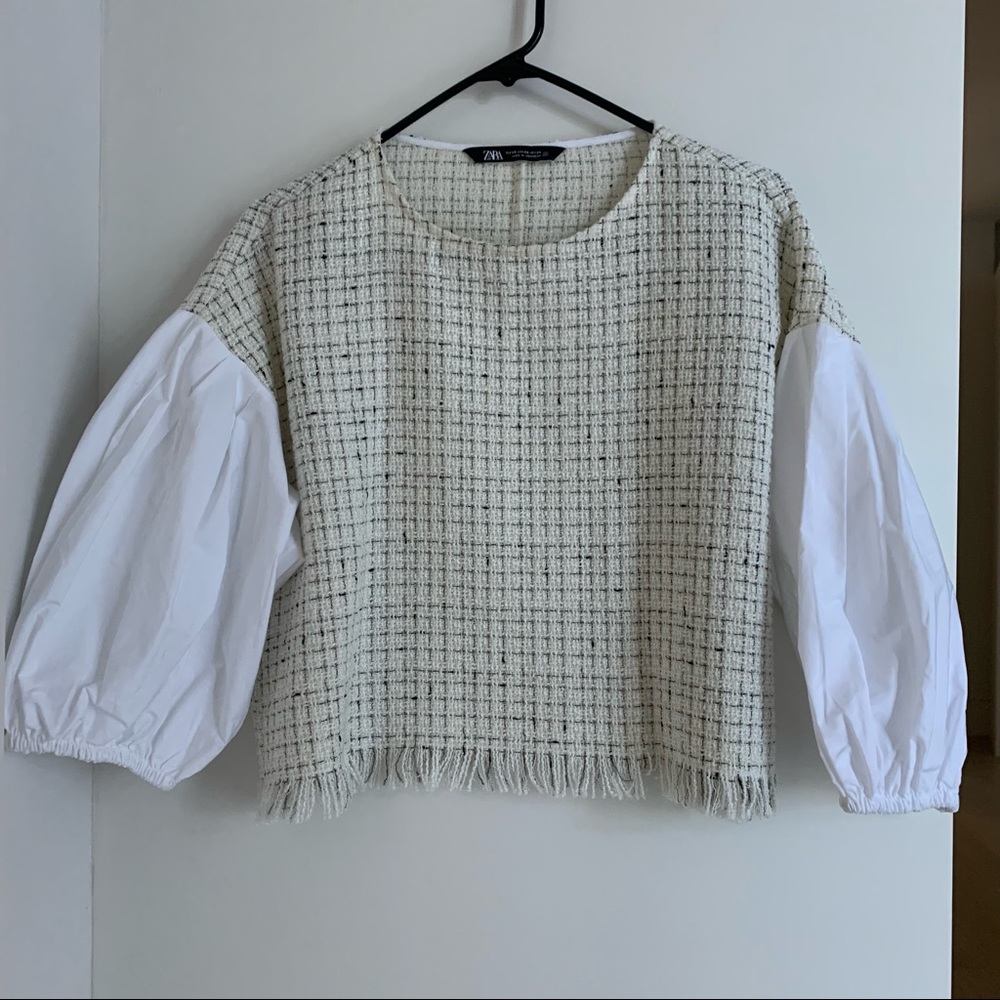 ZARA top, size XS, very elegant a Chanel looking.